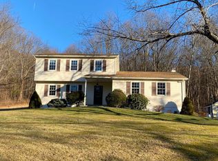 21 Beaver Rd, Lagrangeville, NY 12540