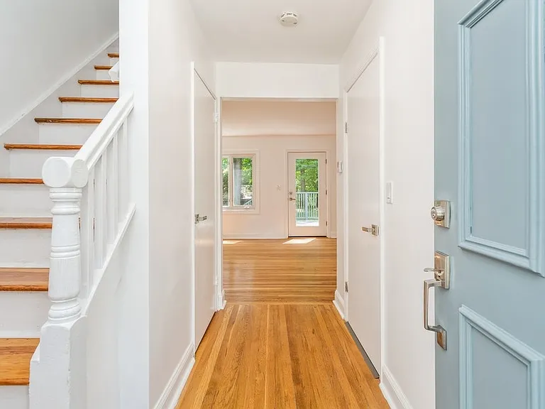 62 Buff Rd — Photo 2
