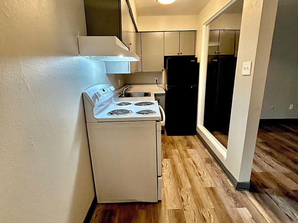 1st image of 2237 E Boulder St #9fa1a624c