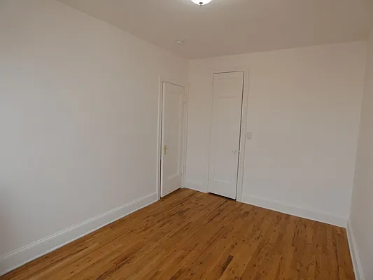 Rented by Karten Real Estate Services LLC | media 34