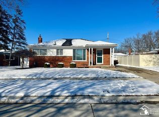 3826 Richland St, Trenton, MI 48183