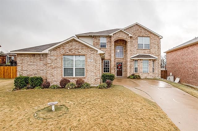 1st image of 401 E Hidden Cove Ct