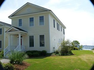 380 High Bank Rd, White Stone, VA 22578