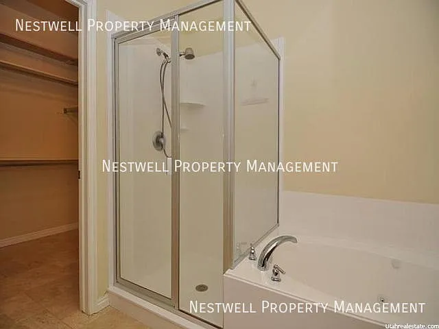 11623 S Grandville Ave — Photo 16