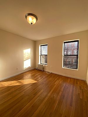 1st image of 113 Saint Marks Pl APT 5E