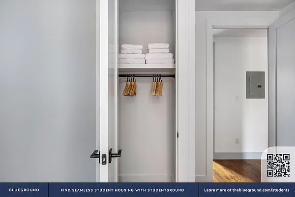 Rented by The Blueground | media 34