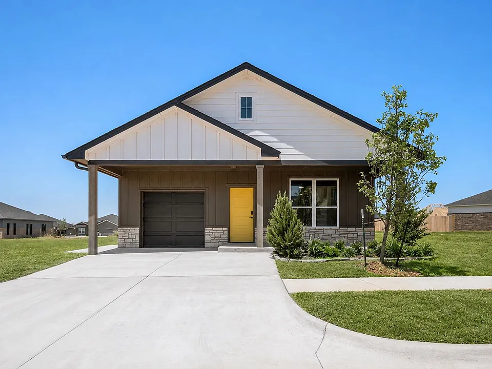 4105 NW 180th St