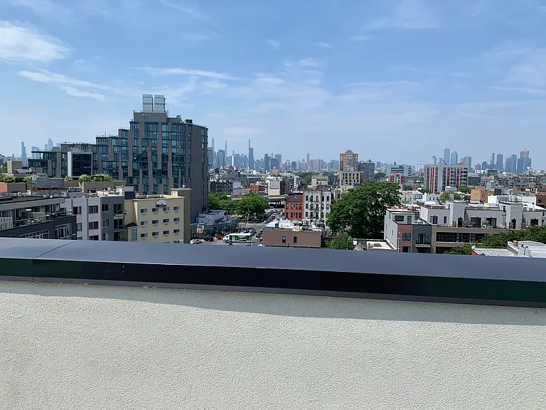 100 Ainslie St #6C — Photo 11
