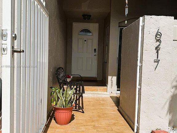 3rd image of 6217 SW 128th Pl