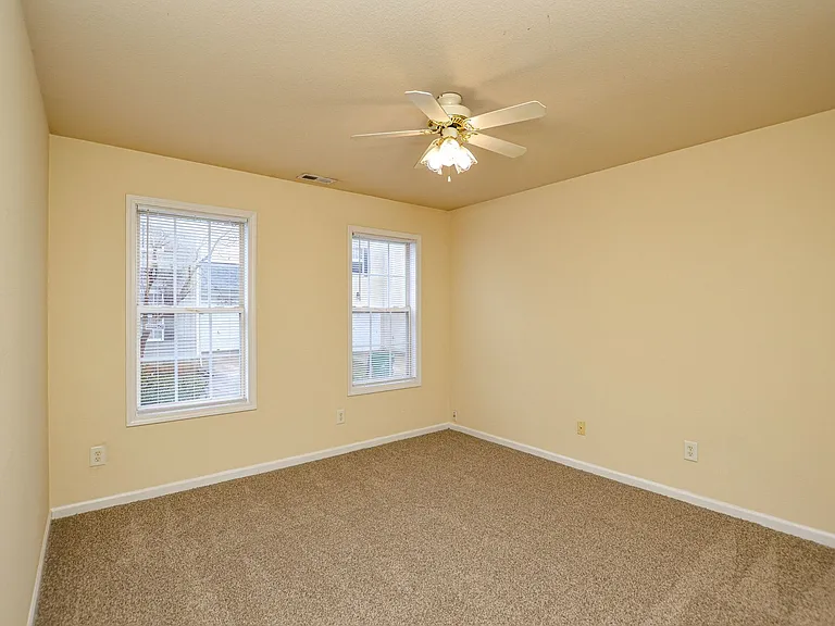 8415 Spirea Ct — Photo 14