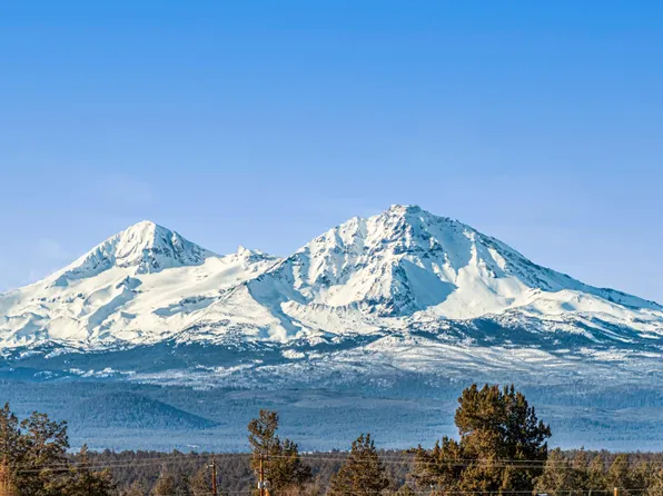 4580 SW Zenith Point Ct, Redmond, OR 97756