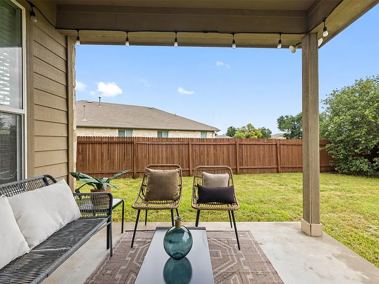 11304 Running Brush Ln — Photo 32