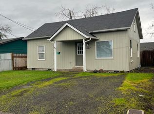 255 37th St, Springfield, OR 97478