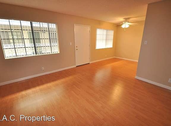 5th image of 11225 Huston St APT 203