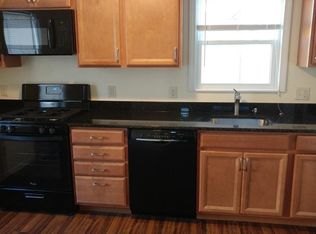 84 Robbins St #2, Waltham, MA 02453