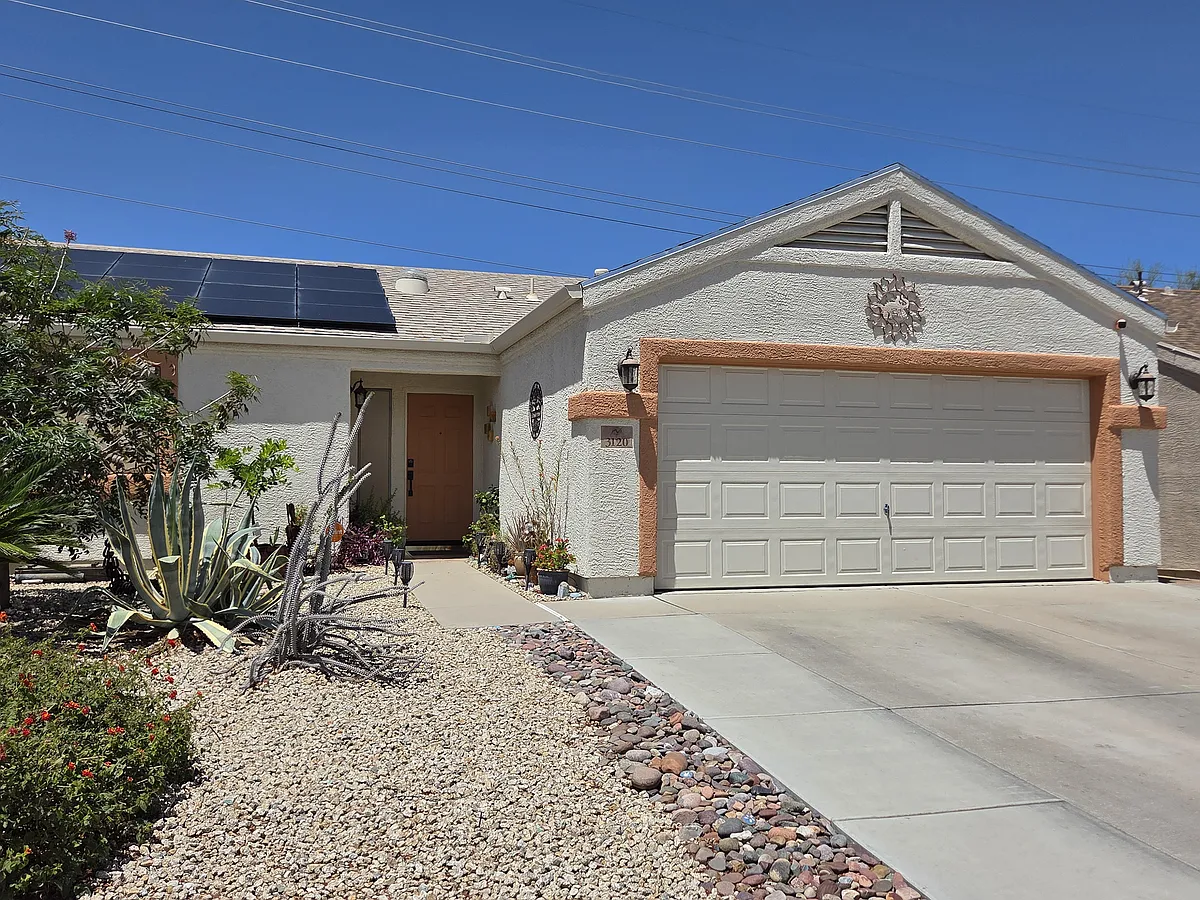 Building Photo - 3120 S Beck Dr
