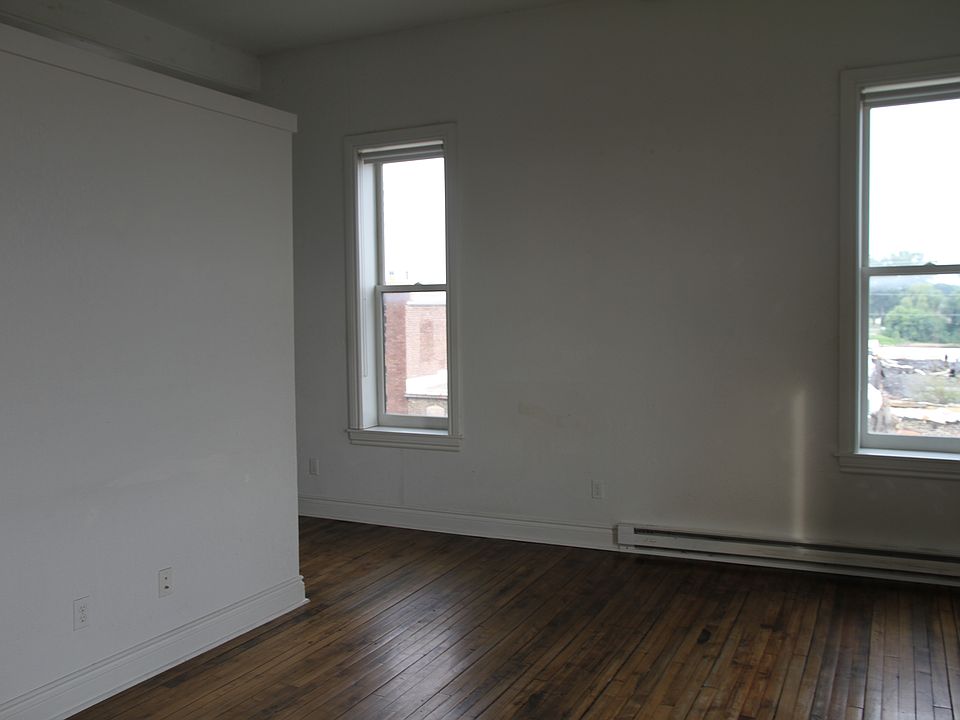 Open Floor Plan Living Area