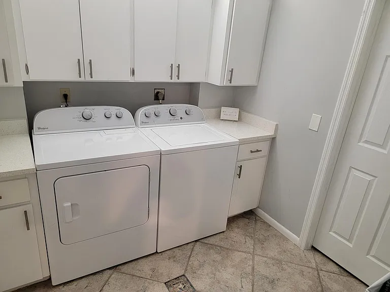 3540 Whitehall Dr #106 — Photo 21