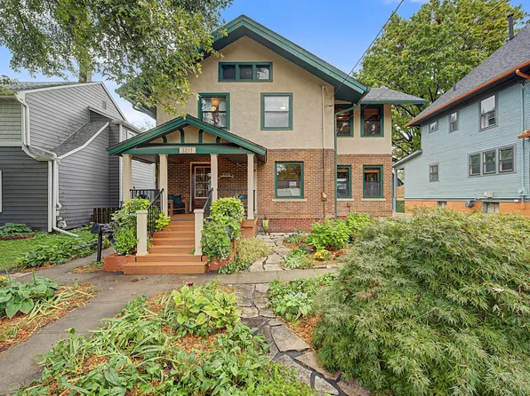 3211 Cottage Grove Ave, Des Moines, IA 50311
