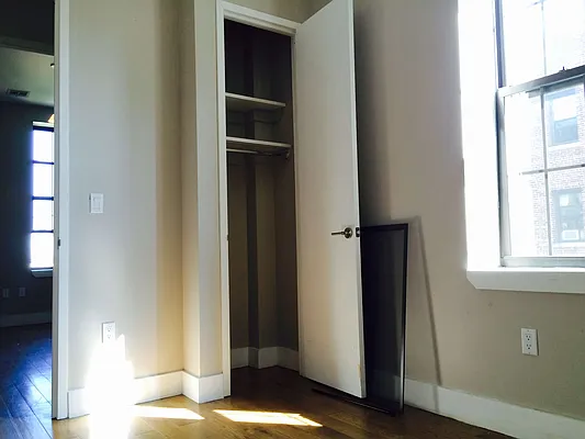 Rented by Nooklyn NYC LLC | media 2