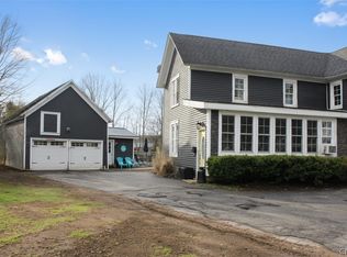 32 Oswego St, Camden, NY 13316