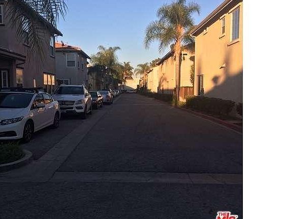 4th image of 9153 Burnet Ave