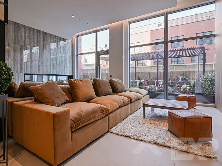 957 Atlantic Ave #204 — Photo 7