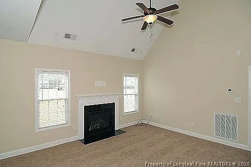 3 bed, 2.5 bath, 2309 sqft, $2,350 — Photo 4