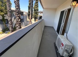 12817 Barbara Ann St APT 5, North Hollywood, CA 91605