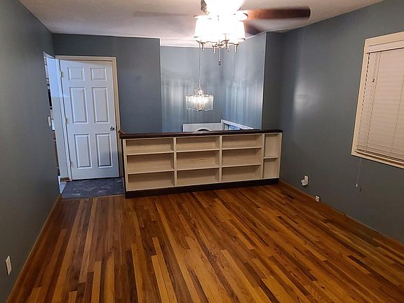 3rd image of 3306 Pedersen Dr