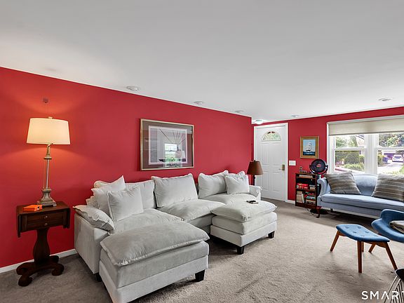 5th image of 172 Nott Street