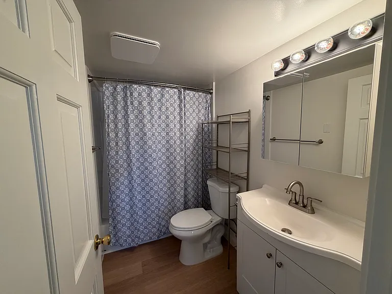 809 Stanton Ave — Photo 15