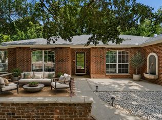 1244 Northview Dr, Crestview, FL 32536