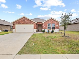 734 Meadow Creek Ln, Royse City, TX 75189