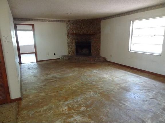 5th image of 3709 SE 131st Ln