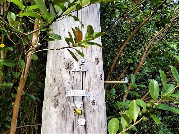 3rd image of Pohaku Cir