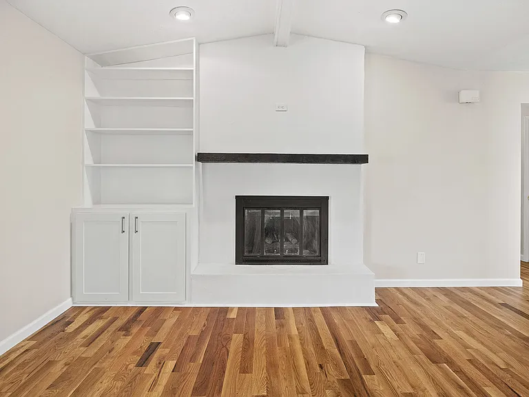 3839 Rome Dr — Photo 16