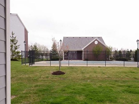 3rd image of 6239 Amber Creek Ln
