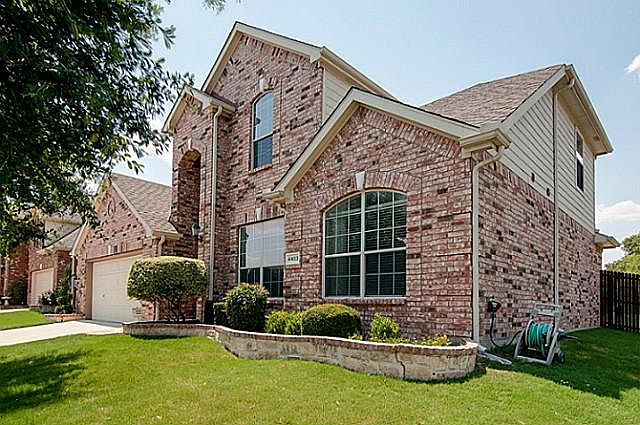 1st image of 4403 Meadow Knoll Ln
