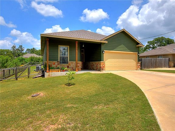 4th image of 320 Kaanapali Ln