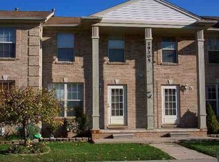 29305 W Jefferson Ave APT 4, Gibraltar, MI 48173