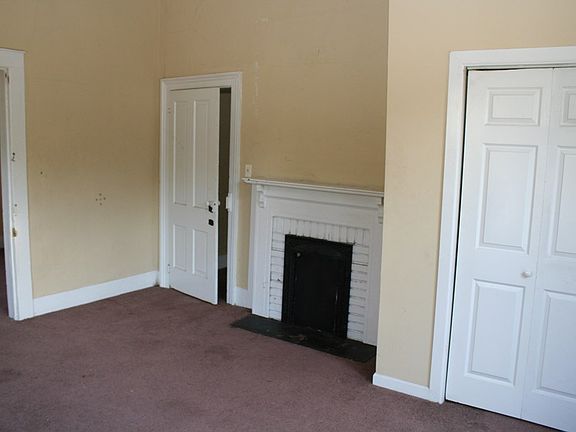 5th image of 801 20th St