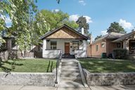 Dexter St-S1710-001.jpg