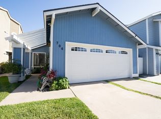 704 Oceanhill Dr, Huntington Beach, CA 92648