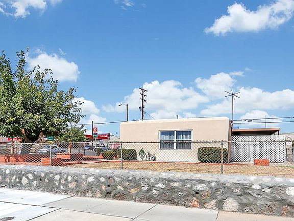 3rd image of 1101 N Clark Dr