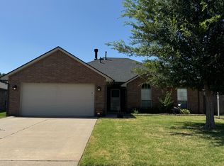 1232 W Johnathan Way, Mustang, OK 73064