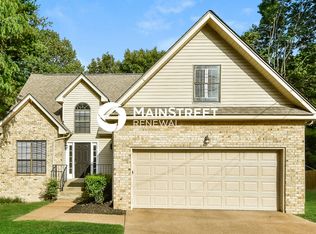 1508 Roundhill Ct, Nashville, TN 37211