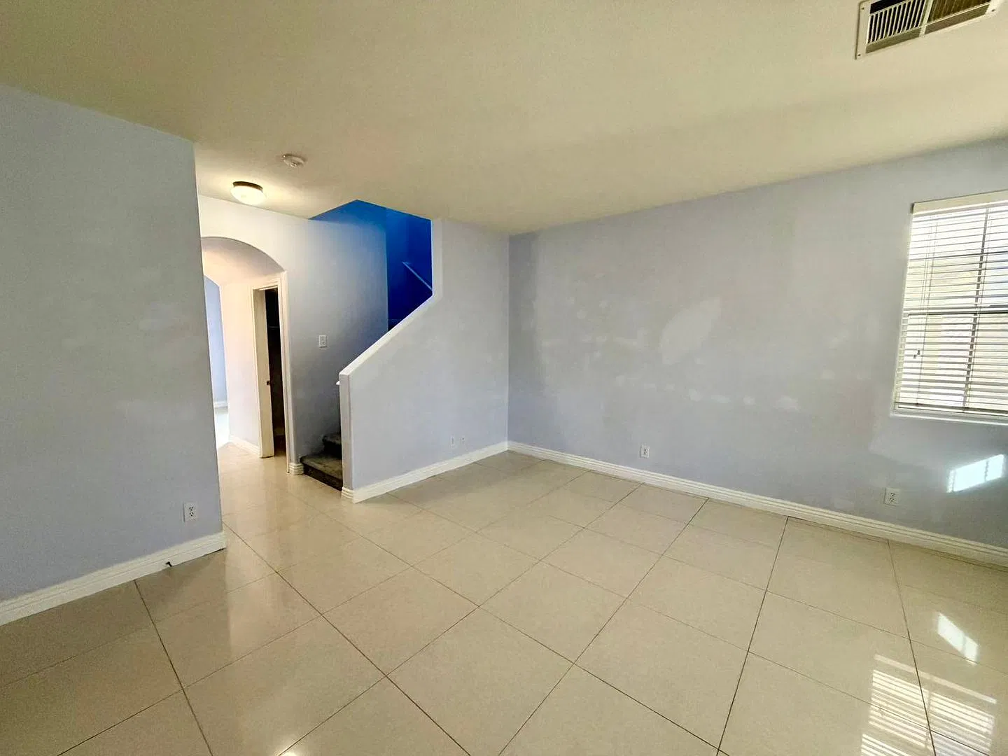 Nice home with 2 bedrooms — Photo 2