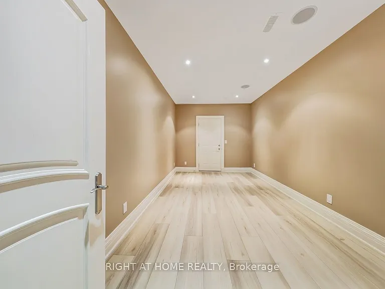 3 Westrose Ave — Photo 25