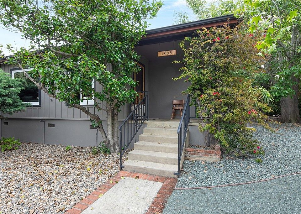 1st image of 1405 Slack St
